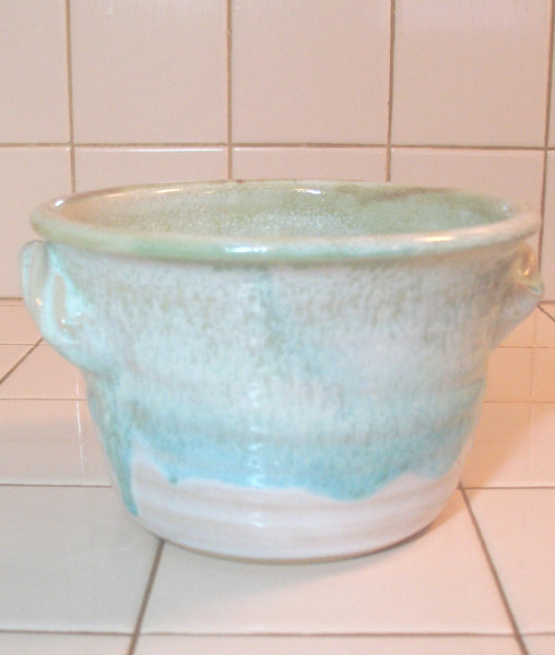 http://smallhousepottery.com/cdn/shop/products/IMG_1588_grande.JPG?v=1411707186