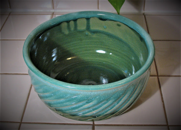 Salsa Bowl in Emerald Isle Green – Small House Pottery