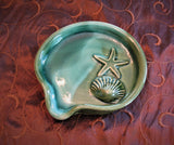 Spoon Rests in Emerald Isle Green Glaze Pattern